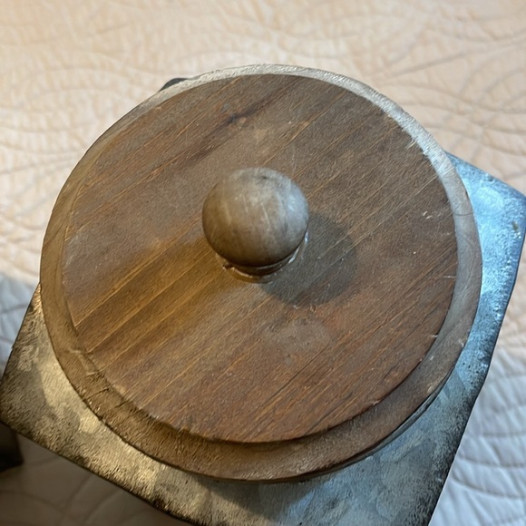 ๐กHOBBY LOBBY TIN CANISTER SET - Picture 7 of 7